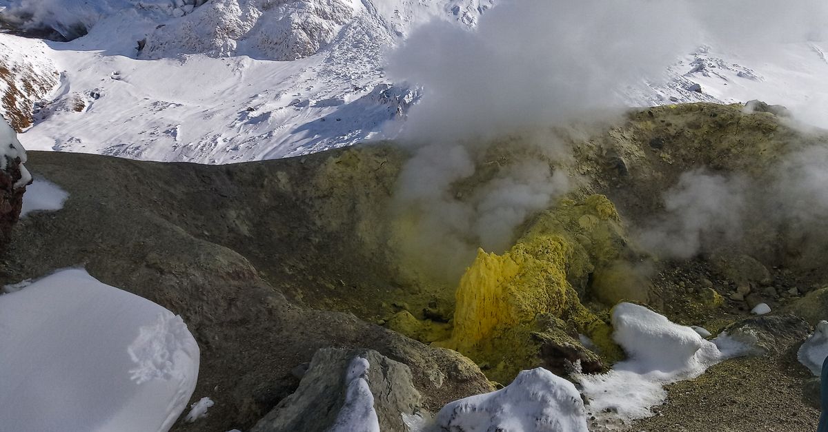 snow-covered mountains colorado hot springs steam winter