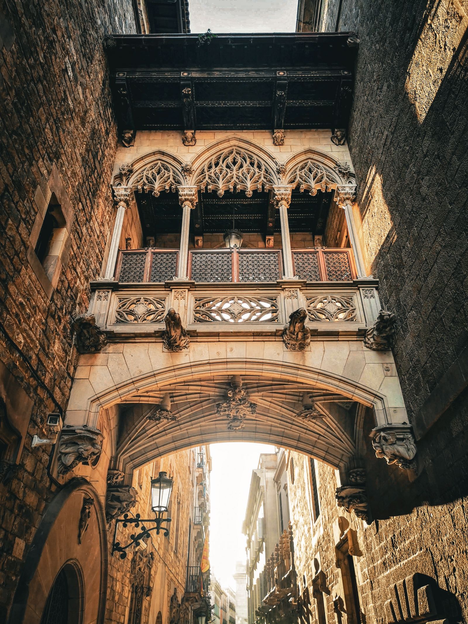 Pont del Bisbe bridge over the narrow Carrer del Bisbe in Barcelona's Gothic Quarter
