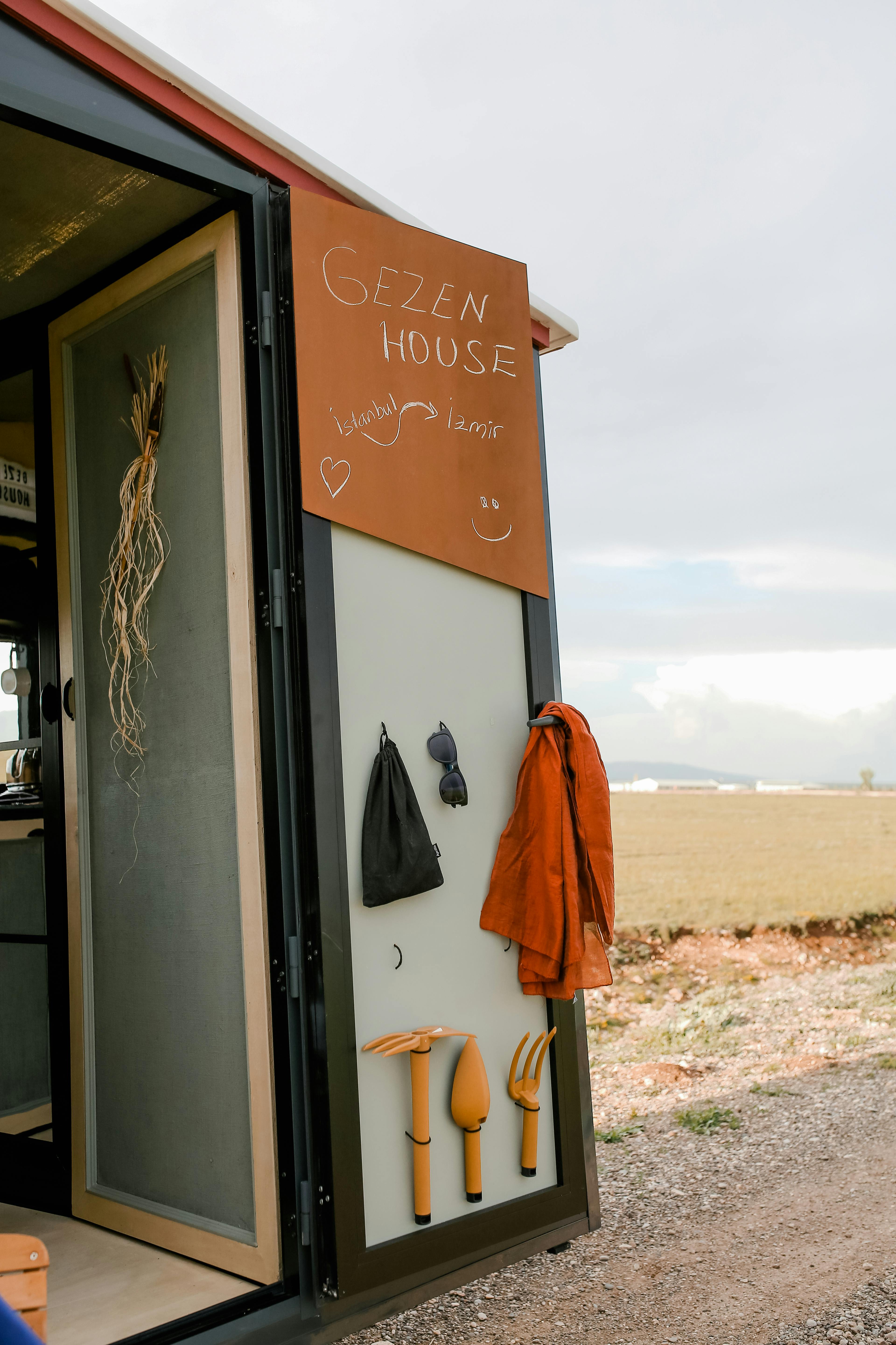 Which zodiac sign betrays?