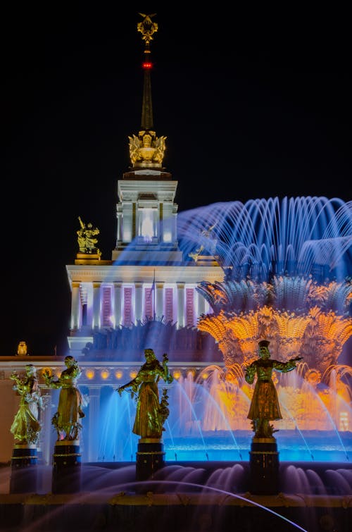 國家友誼噴泉, 垂直拍攝, 晚上 的 免費圖庫相片