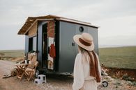 Trailers Images