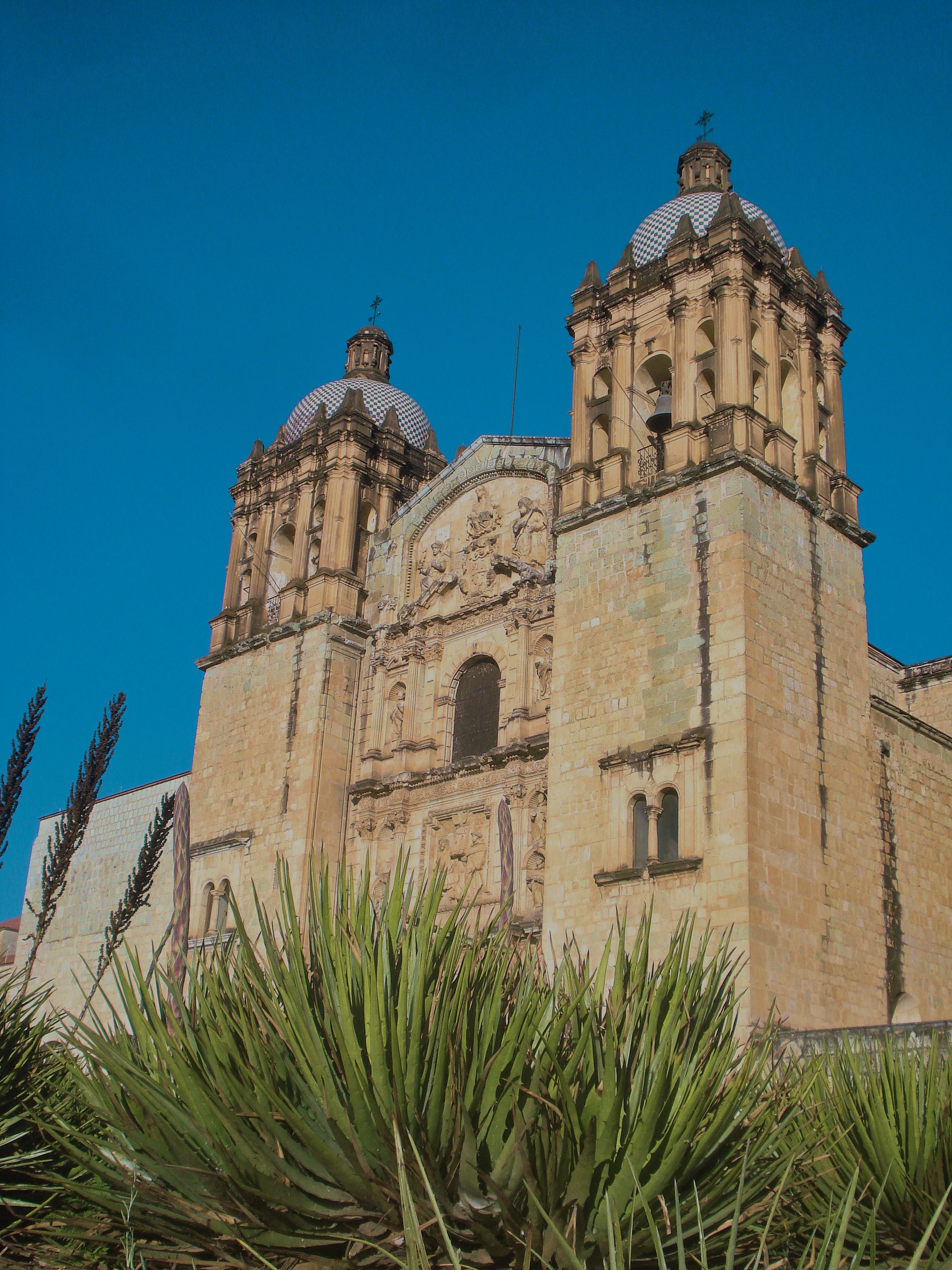 Beautiful view of the Santo Domingo de Guzmán Church, a historic baroque cathedral in Oaxaca, Mexico.