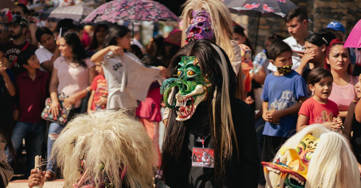 Cómo disfrutar de las festividades populares en España