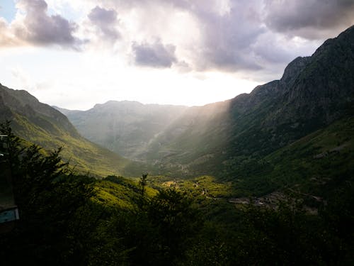 Darmowe zdjęcie z galerii z albania, blask, góry