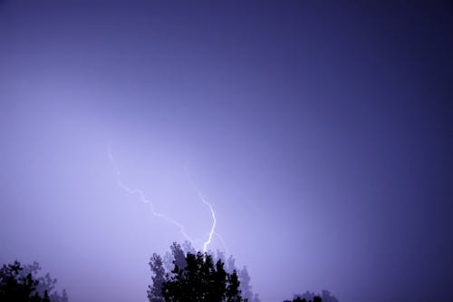 çift pozlama, fırtına, geceleyin içeren Ücretsiz stok fotoğraf