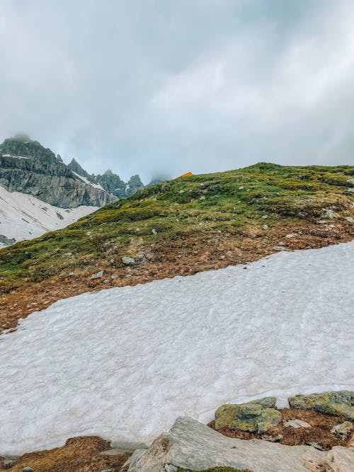 Darmowe zdjęcie z galerii z białe grudki, góra, natura