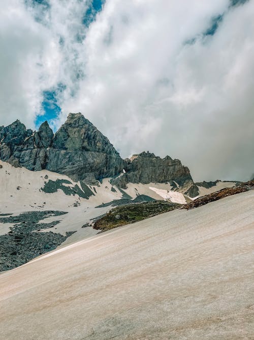 Free A Scenic Shot of the Swiss Alps Stock Photo