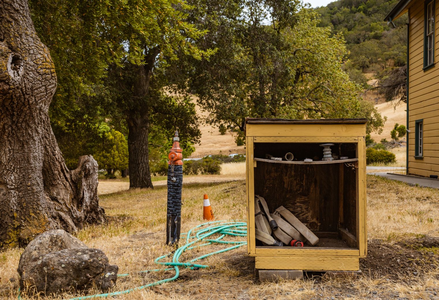 Bugle — belongings being loaded for transport to storage