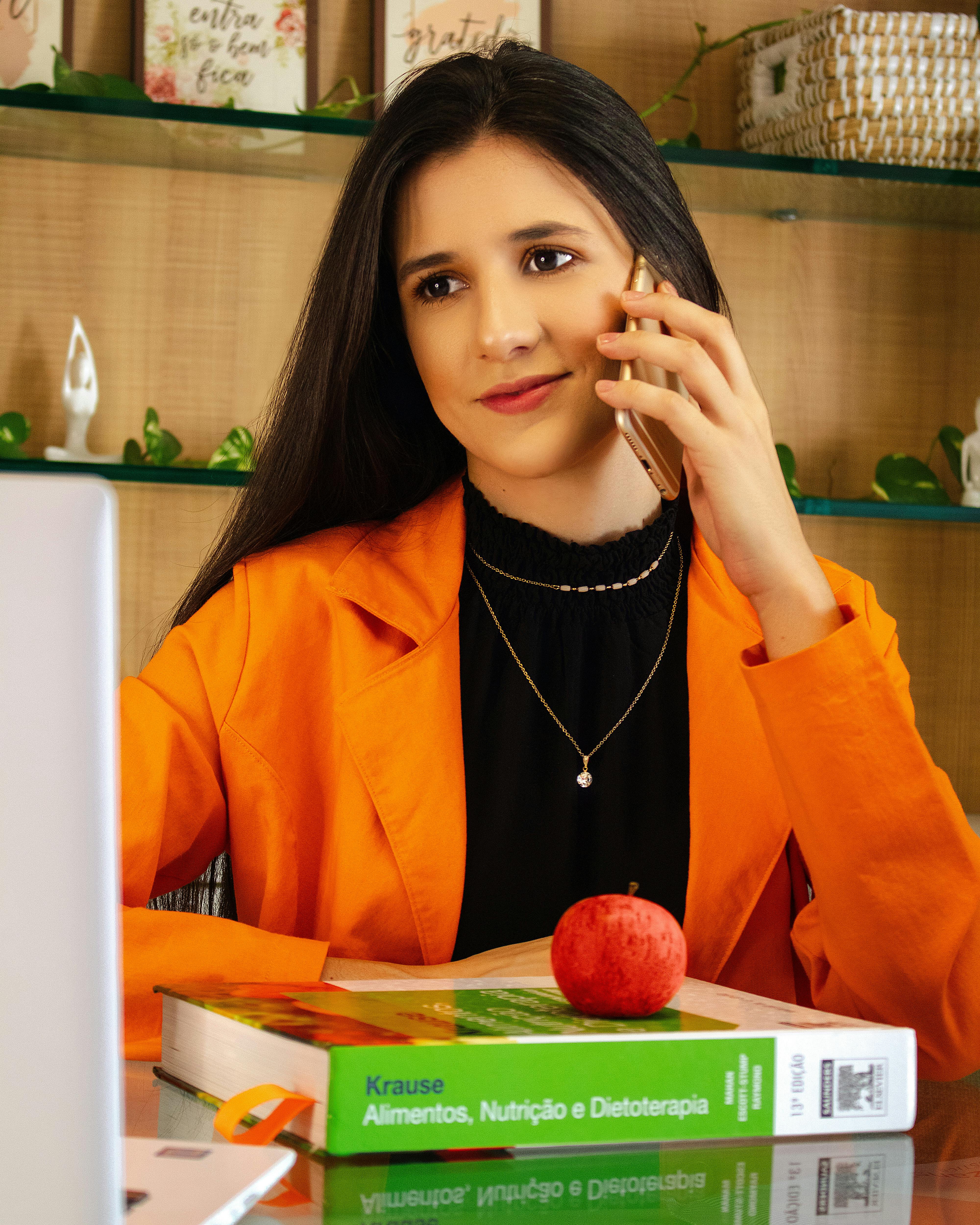 Does apple cider vinegar help with bloating?