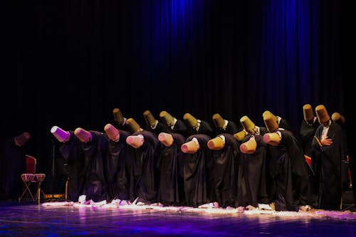 Foto profissional grátis de apresentação, artistas, cenário