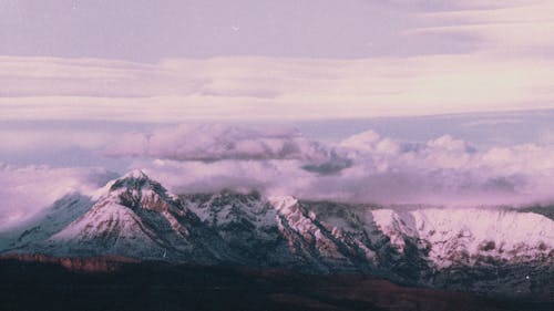 Immagine gratuita di alba, catena montuosa, fotografia con le nuvole