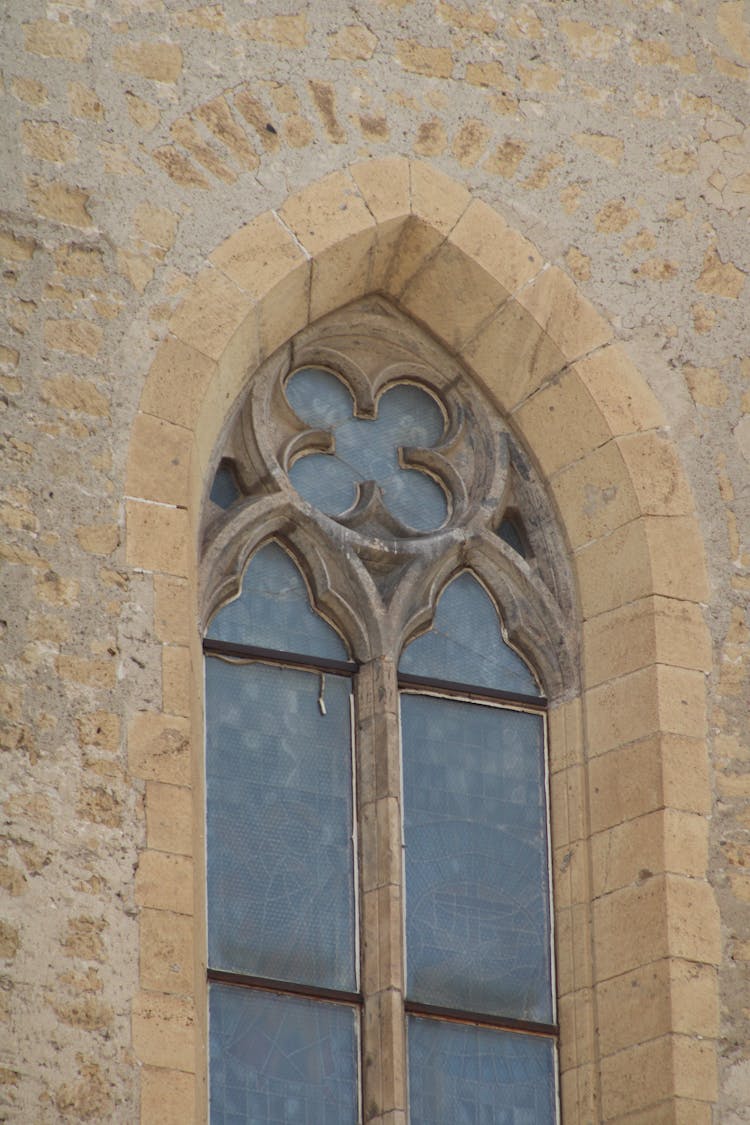 Window With Simple Tracery