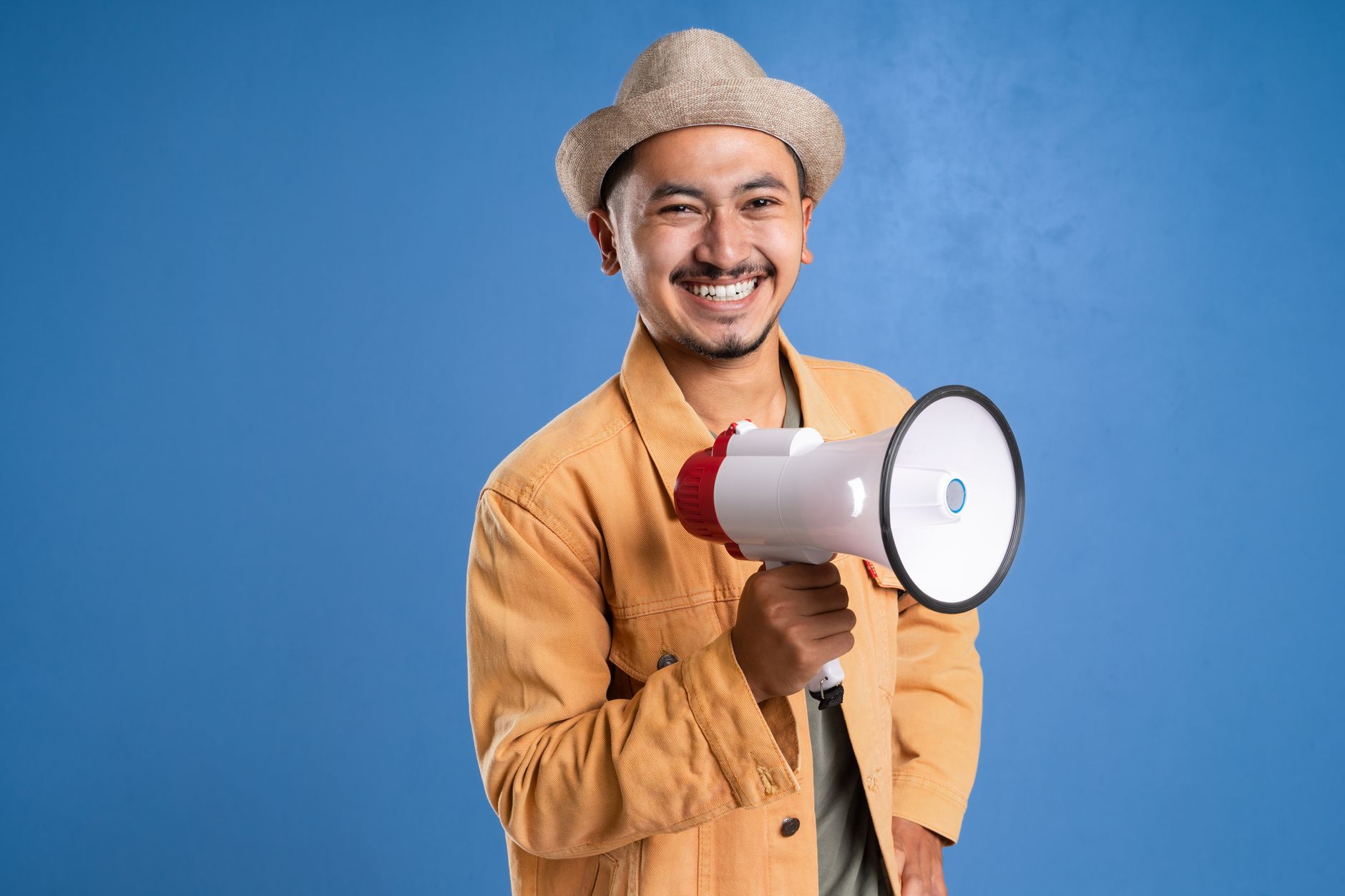 Nâng cao kỹ năng nói tiếng Anh với công nghệ AI tiên tiến, mọi lúc mọi nơi.