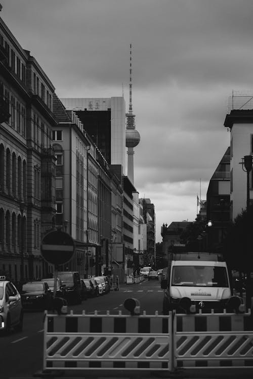 Fotobanka s bezplatnými fotkami na tému architektúra, auto, budovy