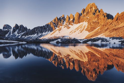 Ücretsiz dağ silsilesi, dağlar, göl içeren Ücretsiz stok fotoğraf Stok Fotoğraflar