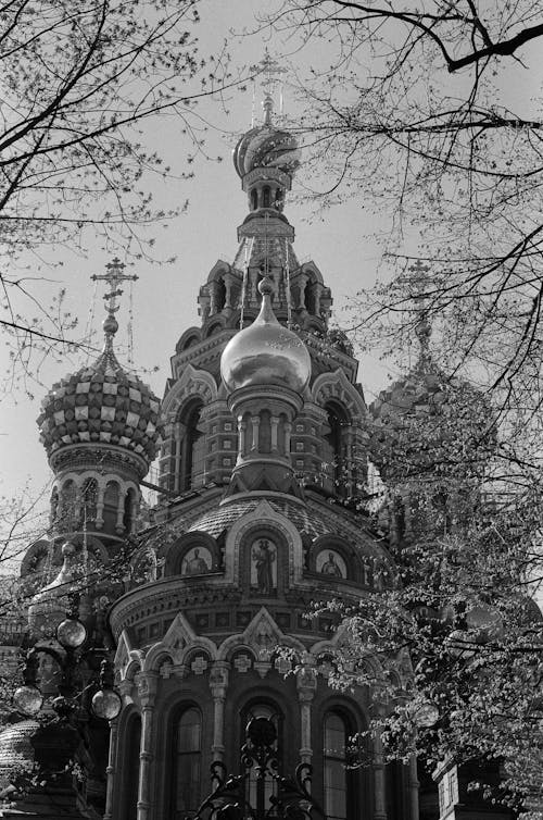 Free Grayscale Photo of Church of the Saviour on the Blood, St Petersburg,  Stock Photo