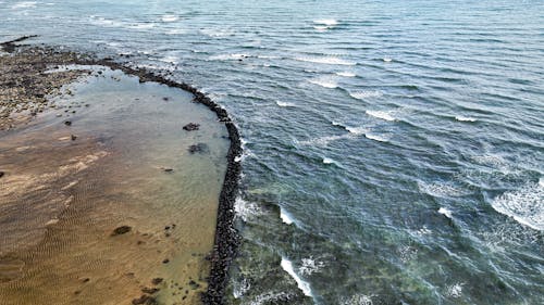Foto profissional grátis de costa, fotografia com drone, mar