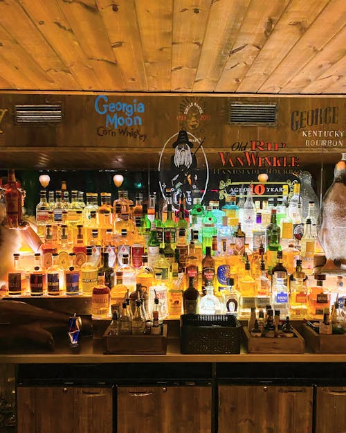 Ingyenes stockfotó alkoholos palackok, bár, beltéri témában Stockfotó