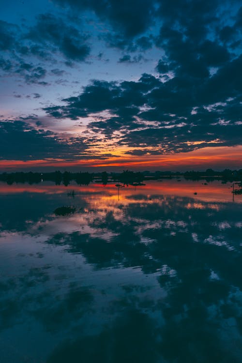 Free Lake View During Sunset Stock Photo