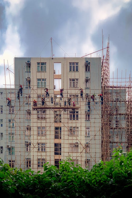 Immagine gratuita di cantiere, cielo azzurro, facciata di edificio