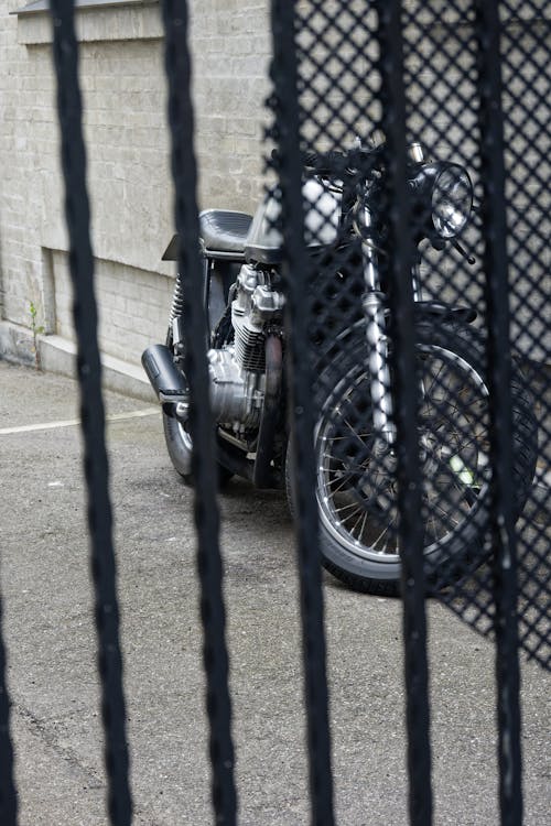 Free @アウトドア, オートバイ, ガードレールの無料の写真素材 Stock Photo