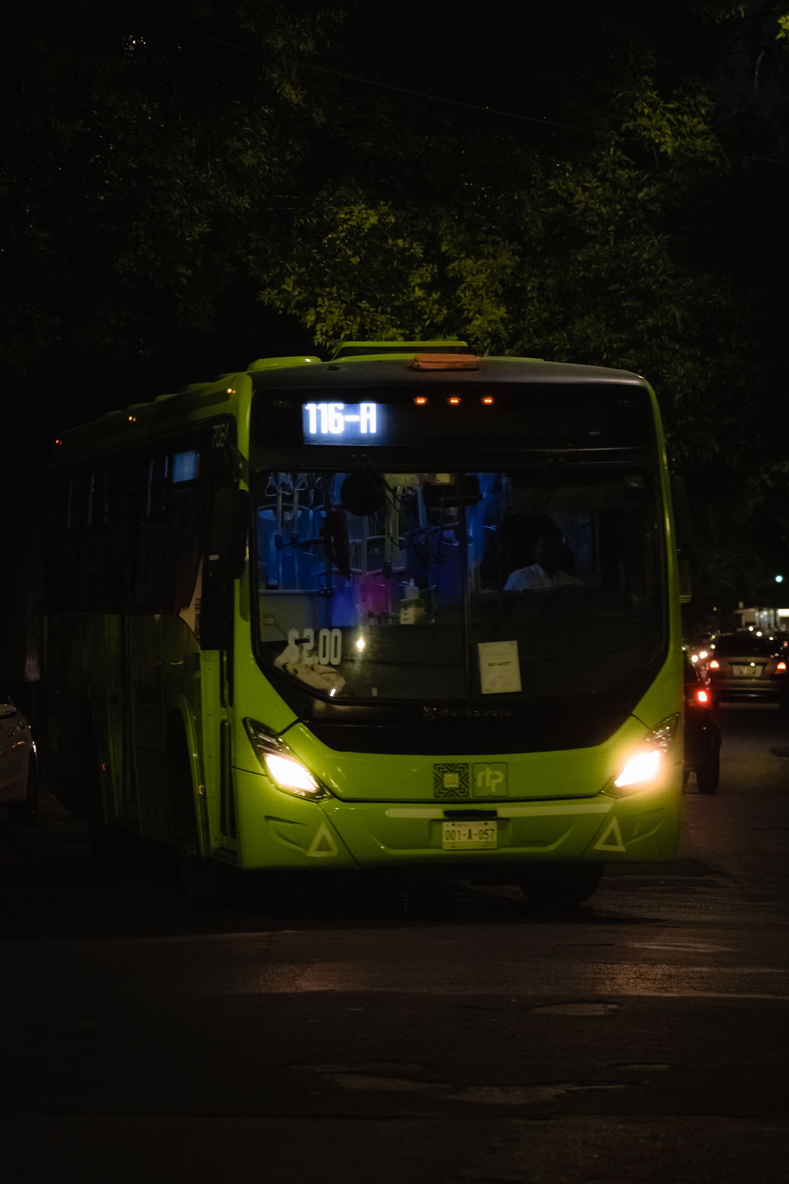 Нічний прикордонний контроль в автобусі: безпека й комфорт