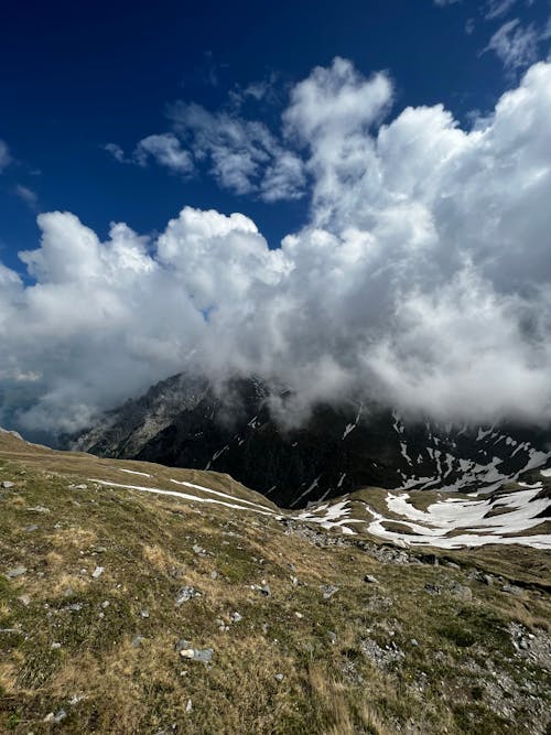 垂直ショット, 山岳, 旅行先の無料の写真素材