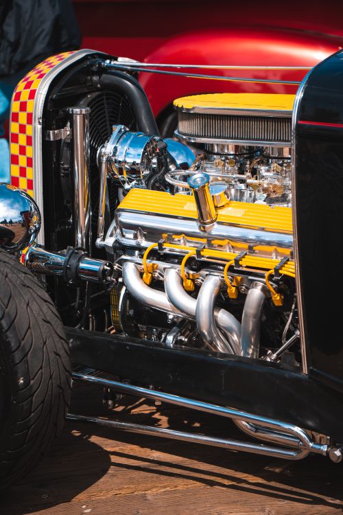 Hot Rod Performance Restored and Chromed Engine of a Hot Rod · Free Stock Photo
