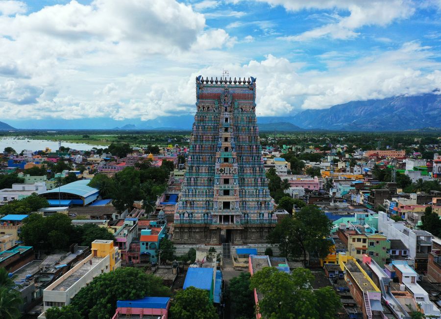 Discover the vibrant Srivilliputhur Andal Temple with its intricate architecture and colorful townscape.