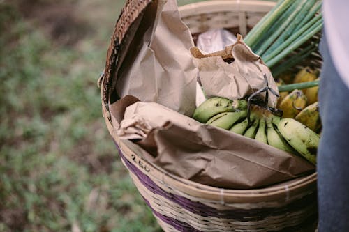 Immagine gratuita di banana, cappelliera, cesto di vimini