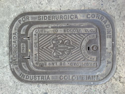 Bogotá Manhole Cover 