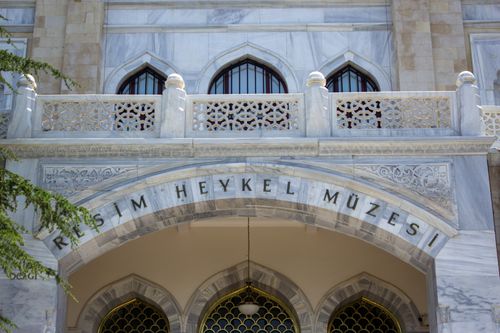 Free Explore the ornate entrance of Ankara's State Art and Sculpture Museum, a historic landmark in Türkiye. Stock Photo