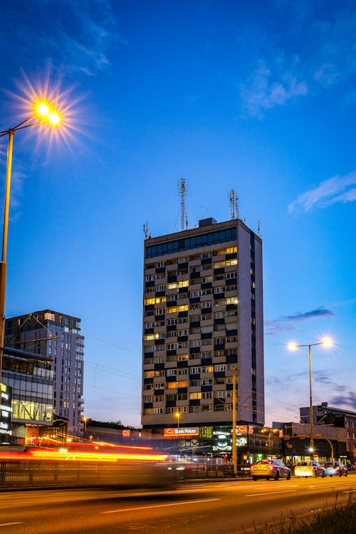 Kostenloses Stock Foto zu apartments, bewegungsunschärfe, block