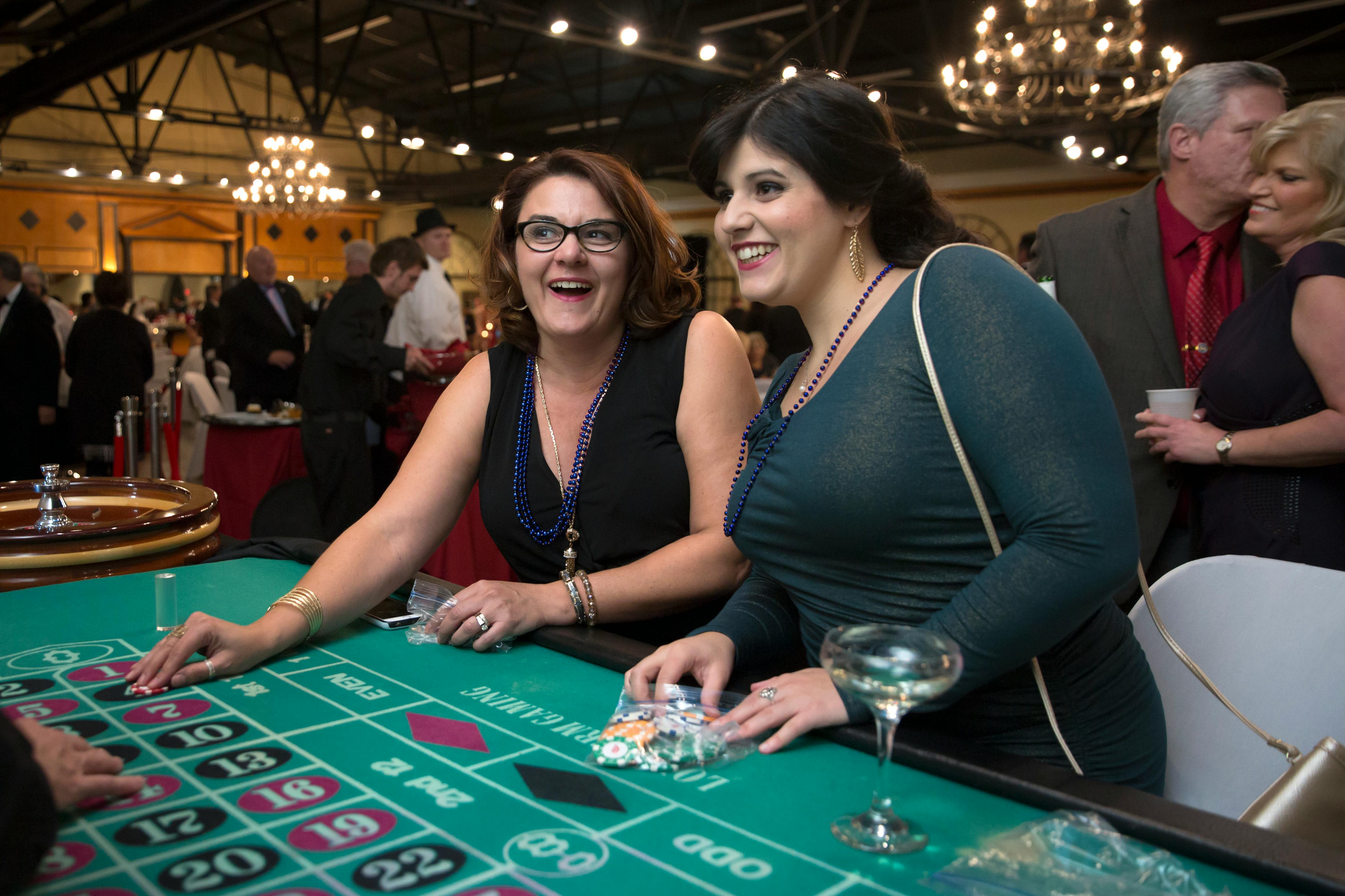 women playing in the casino