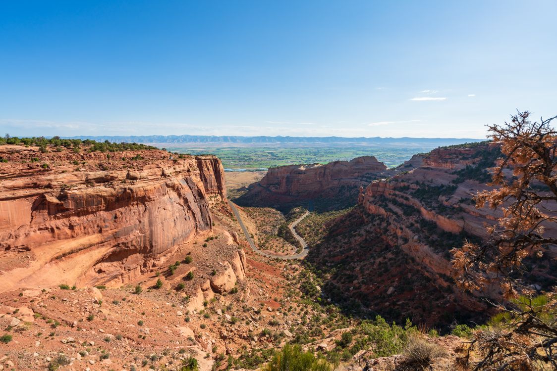 Free Colorado Monument Under the Blue Sky Stock Photo