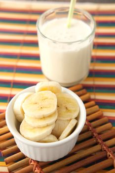 Bananas & Cream All-in-one Nutritional Shake