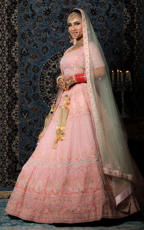 インド人女性, ウェディングドレス, エレガントの無料の写真素材