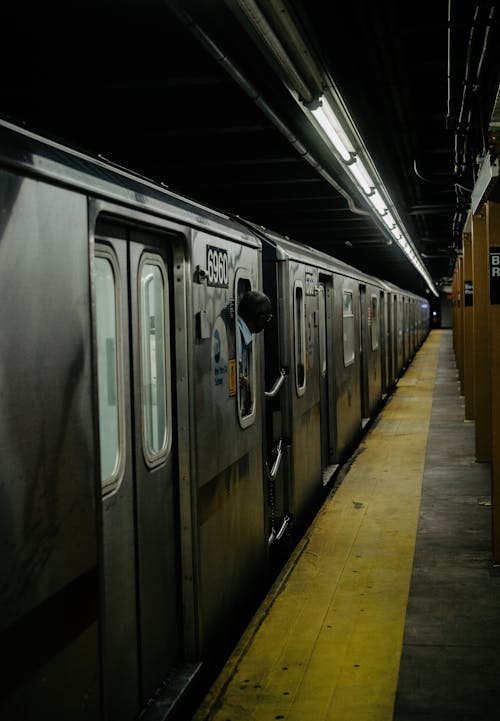 Ilmainen kuvapankkikuva tunnisteilla katu, metro, new york