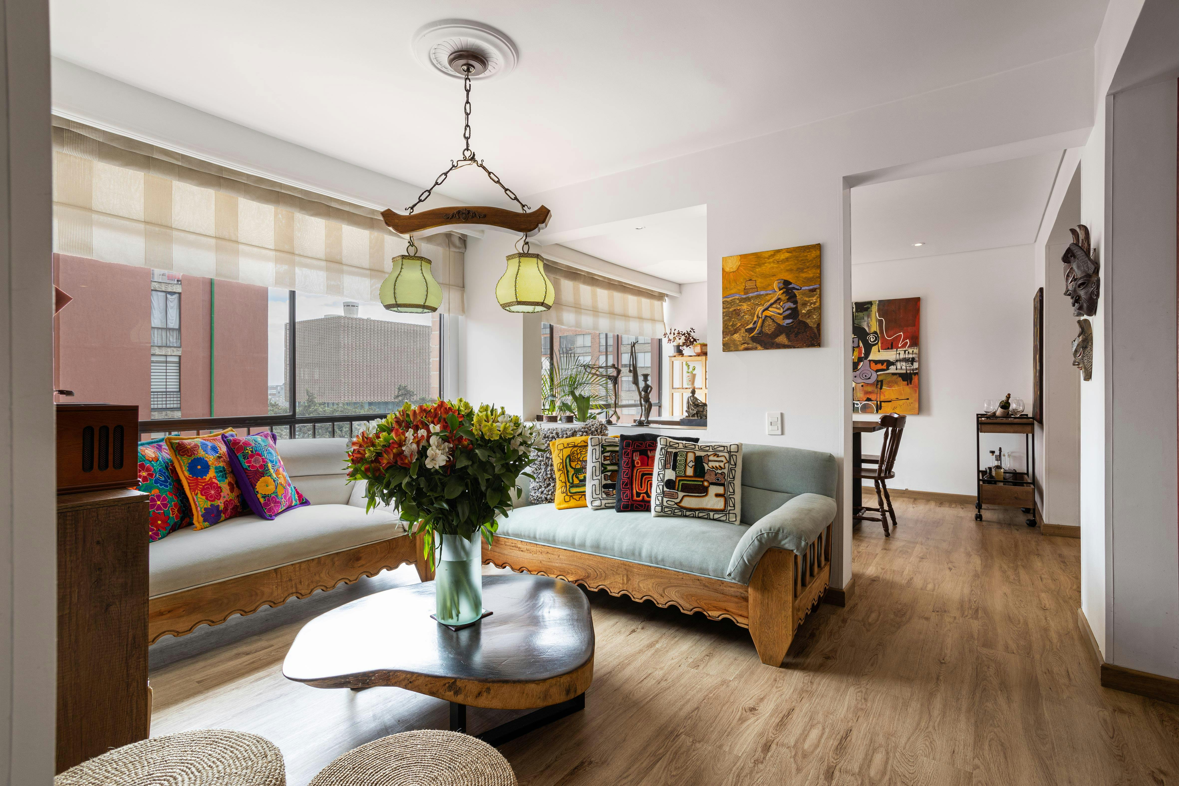 Gratis lagerfoto af bord, design, home showcase interiør Lagerfoto