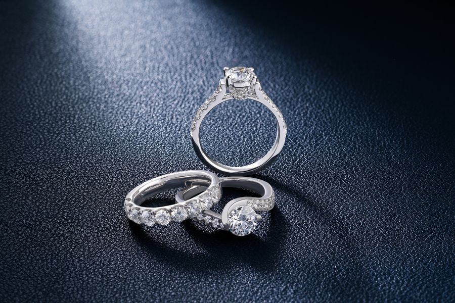 Diamond wedding bands