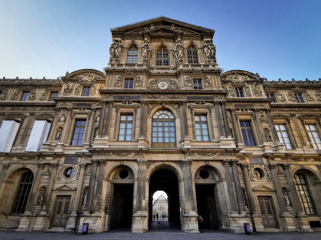 Is Louvre Museum Worth It