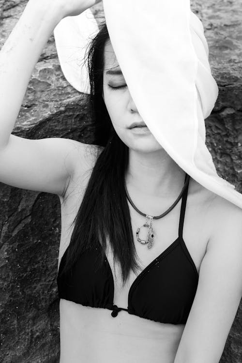 Free Grayscale Photo of Woman Wearing Black Bikini Top Stock Photo