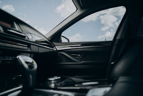Foto stok gratis BMW, interior mobil, jendela kendaraan