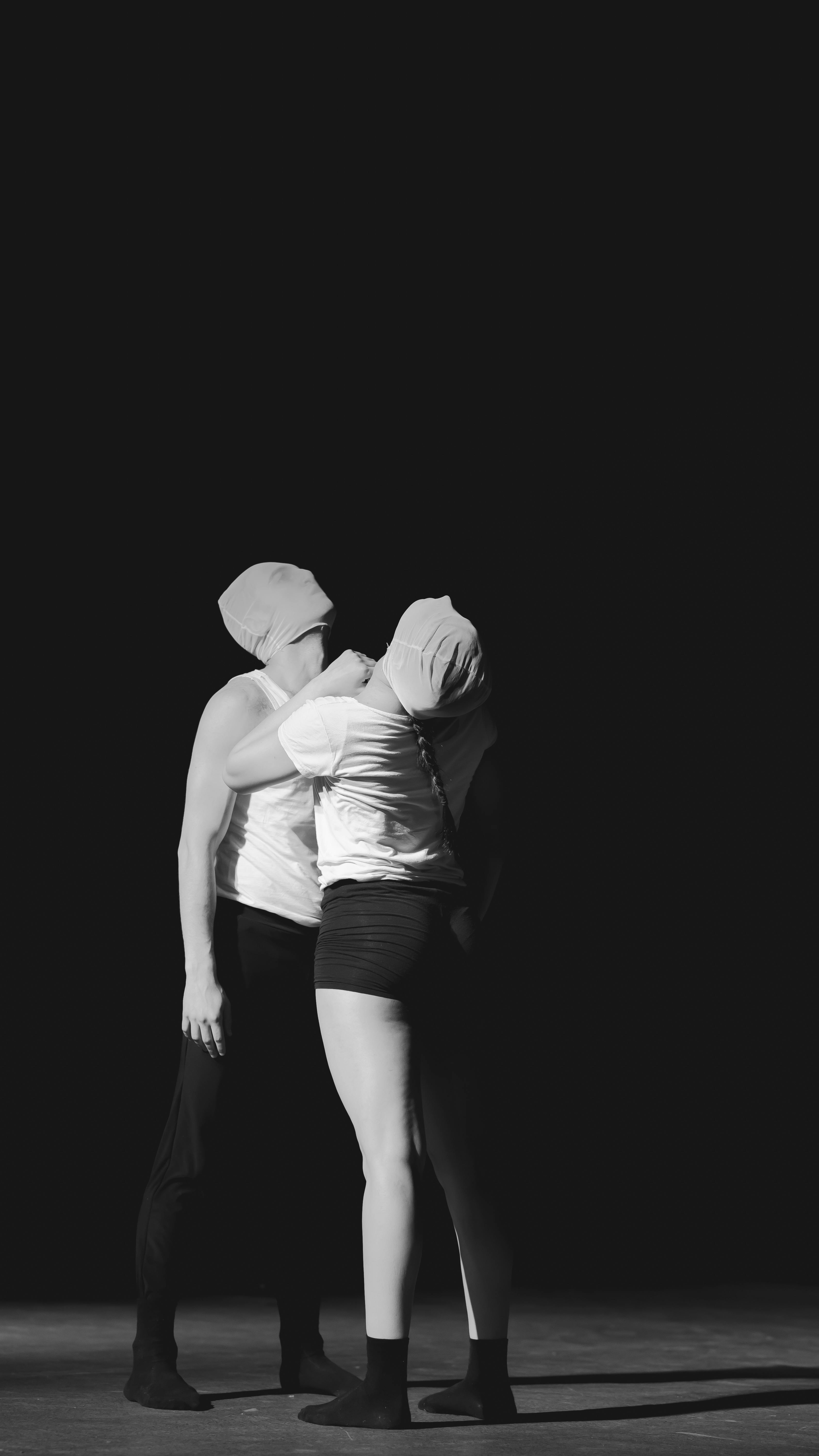 Ücretsiz artistik, aşama, ayakta içeren Ücretsiz stok fotoğraf Stok Fotoğraflar