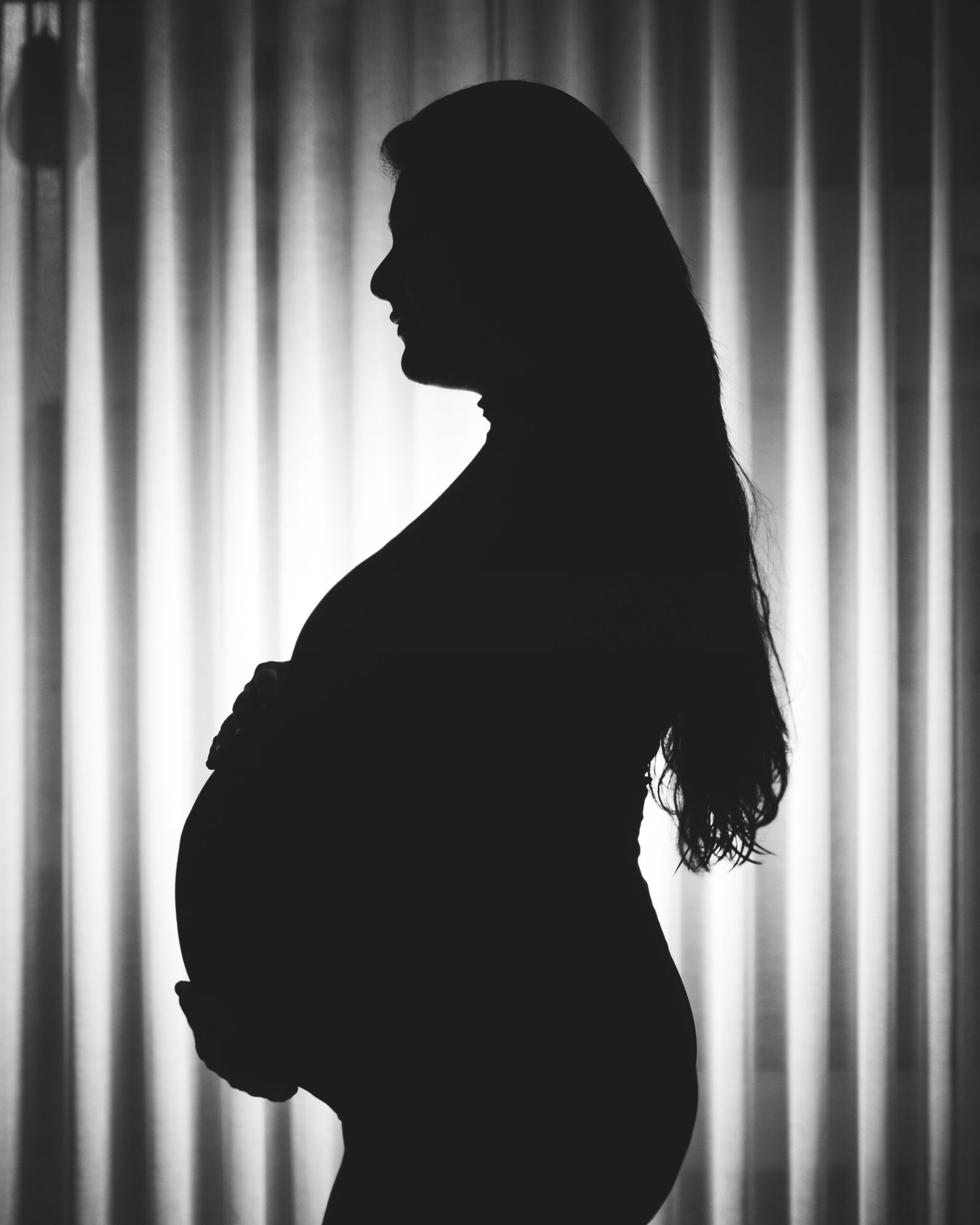 Sleeping in the Third Trimester, Pillows and All