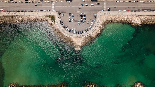 Foto profissional grátis de automóveis, costa, mar