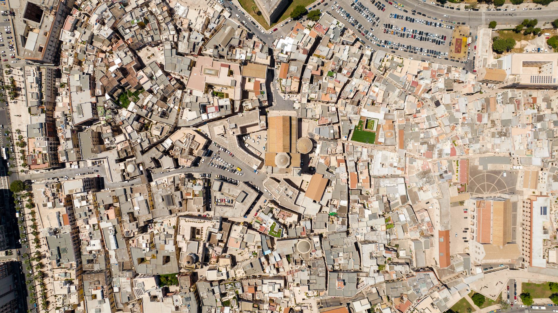 Aerial view of a packed 2026 World Cup stadium with tactical flags and vibrant supporters