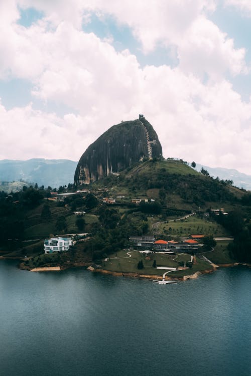 Δωρεάν στοκ φωτογραφιών με guatape, αεροφωτογράφιση, βουνό