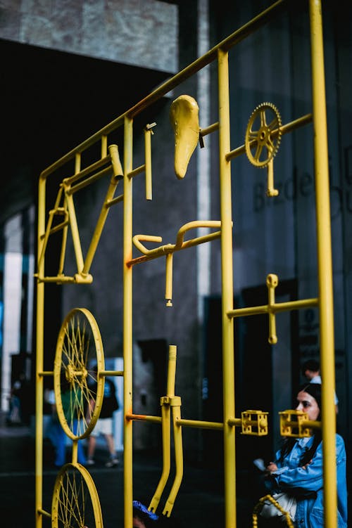 Kostenloses Stock Foto zu eisen, fahrrad, gelb