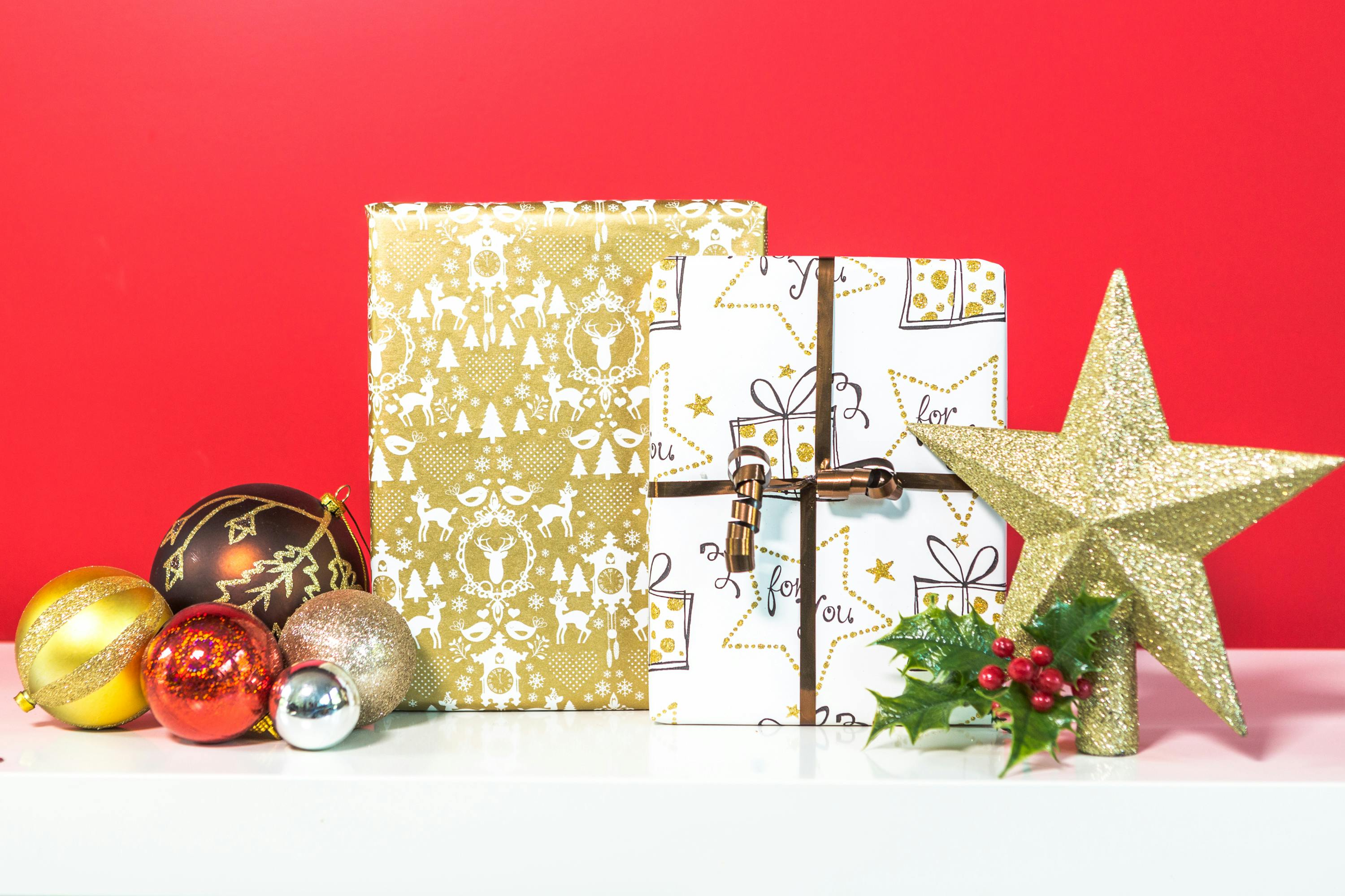 Free stock photo of cadeau, christmas, christmas present
